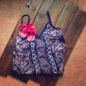 Floral tank